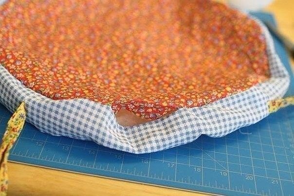 Сидушка-подушка из лоскутков ткани для дома и дачи,мастер-класс
