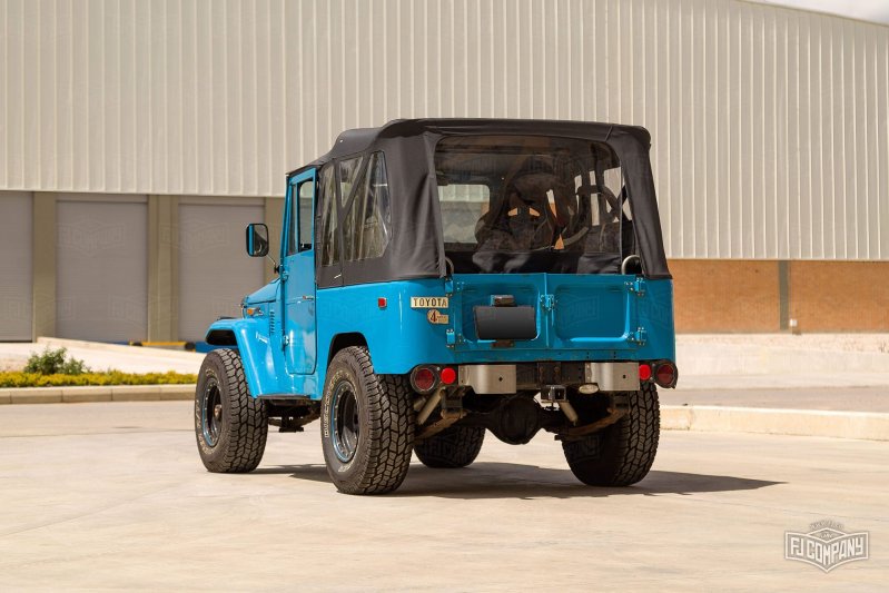 Восстановленный Toyota Land Cruiser FJ40 1972 года от FJ Company land cruiser, toyota, восстановление, реставрация