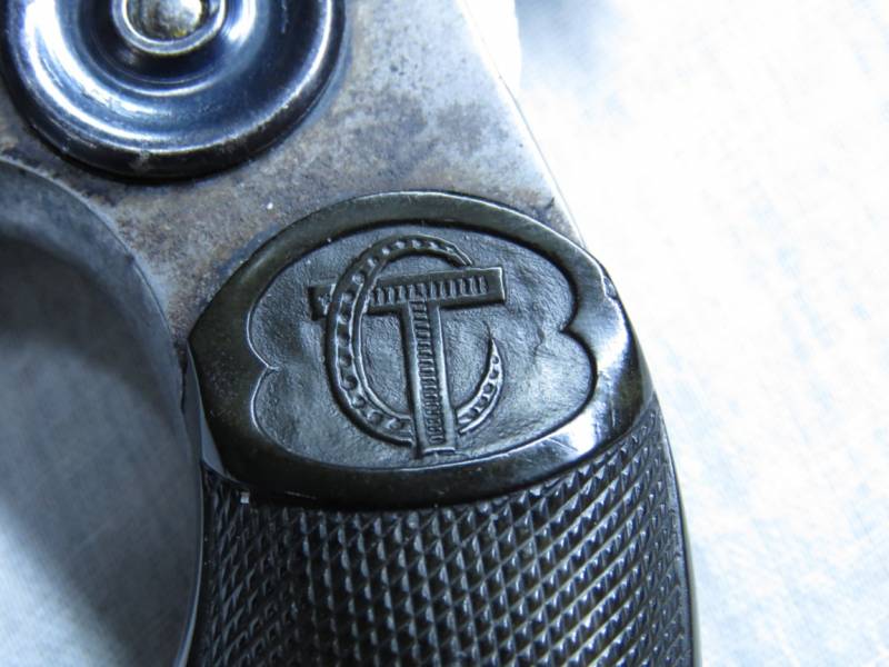 Оружие от «приятеля Филибера» оружие