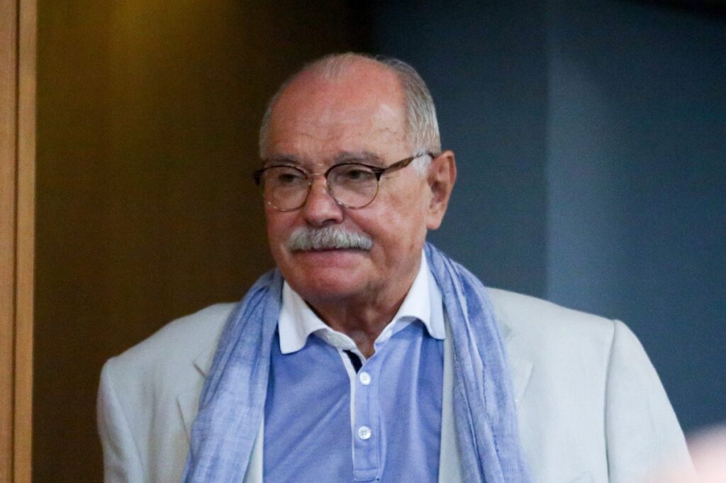 Михалков подтвердил, что Ефремов будет работать в его театре