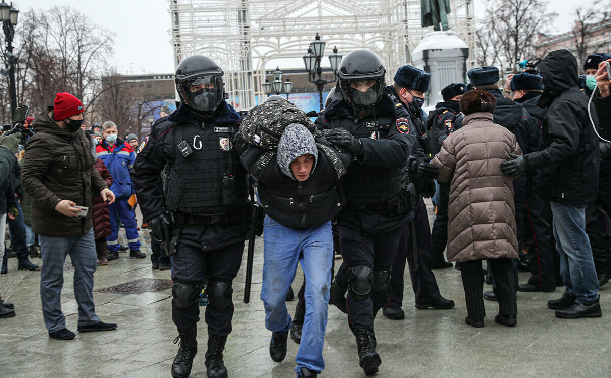 Ну без пару агрессивных дураков никуда.... ))) (Открытые источники)