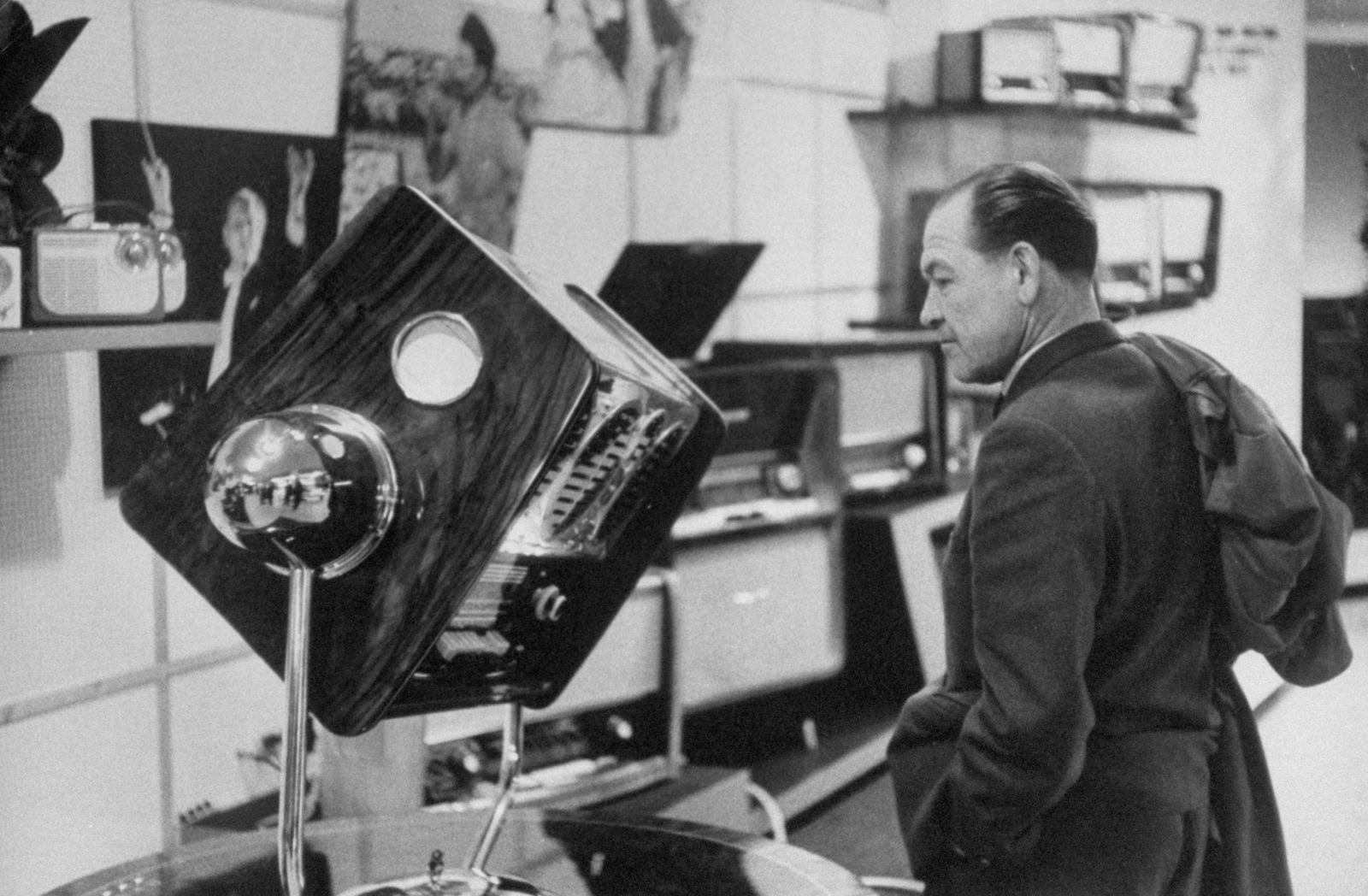 Павильон ссср на всемирной выставке в брюсселе 1958. Выставка в брюсселе 1958. Всемирная выставка в брюсселе 1958. Выставка ссср в брюсселе 1958г. Всемирная выставка в брюсселе 1958 года советский павильон.