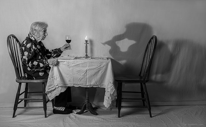 Тони Лучиани: фотосессия для мамы Матери, жизни, проектом, подарила, женщине, много, вдохновения, и любви, а также, новый, стимул, к дальнейшей, Результатом, новом, стали, меланхоличные, снимки, о прошлом, и настоящем, о старости