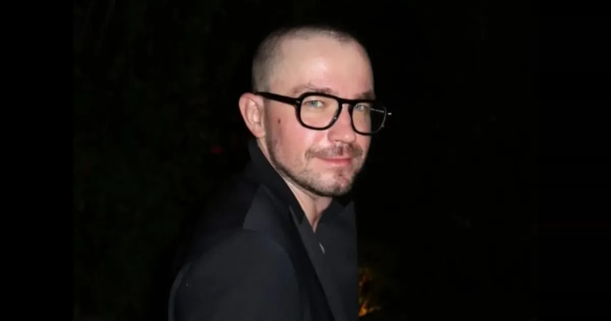 Актёр Александр Петров показал свой новый дом в Подмосковье