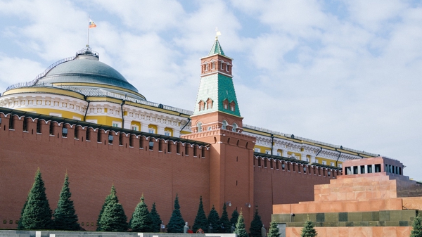 В Кремле прокомментировали оказание российскими ЧВК охранных услуг властям в Мали