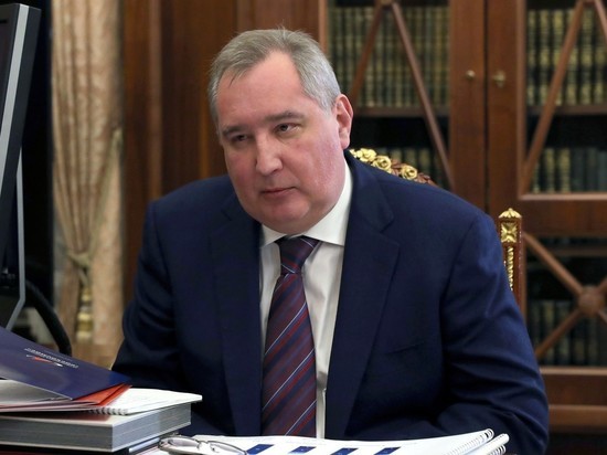 Подсчитан нанесенный шутками Рогозина ущерб