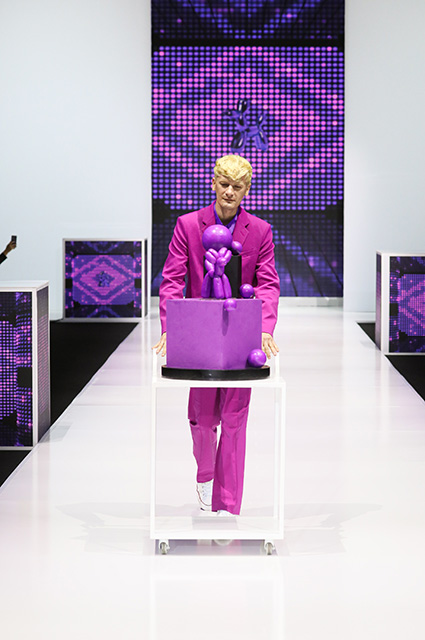 Светские выходные в Москве: Ксения Собчак, Виктория Лопырева, Альбина Джанабаева на показах, Монеточка — в кино Светские выходные в Москве: Ксения Собчак, Виктория Лопырева, Альбина Джанабаева на показах, Монеточка — в кино Светская жизнь