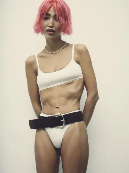 Жена Александра Цекало Дарина Эрвин снялась в фотосессии в стиле 