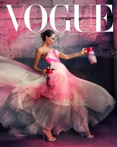Анджелина Джоли стала героиней обложки Vogue