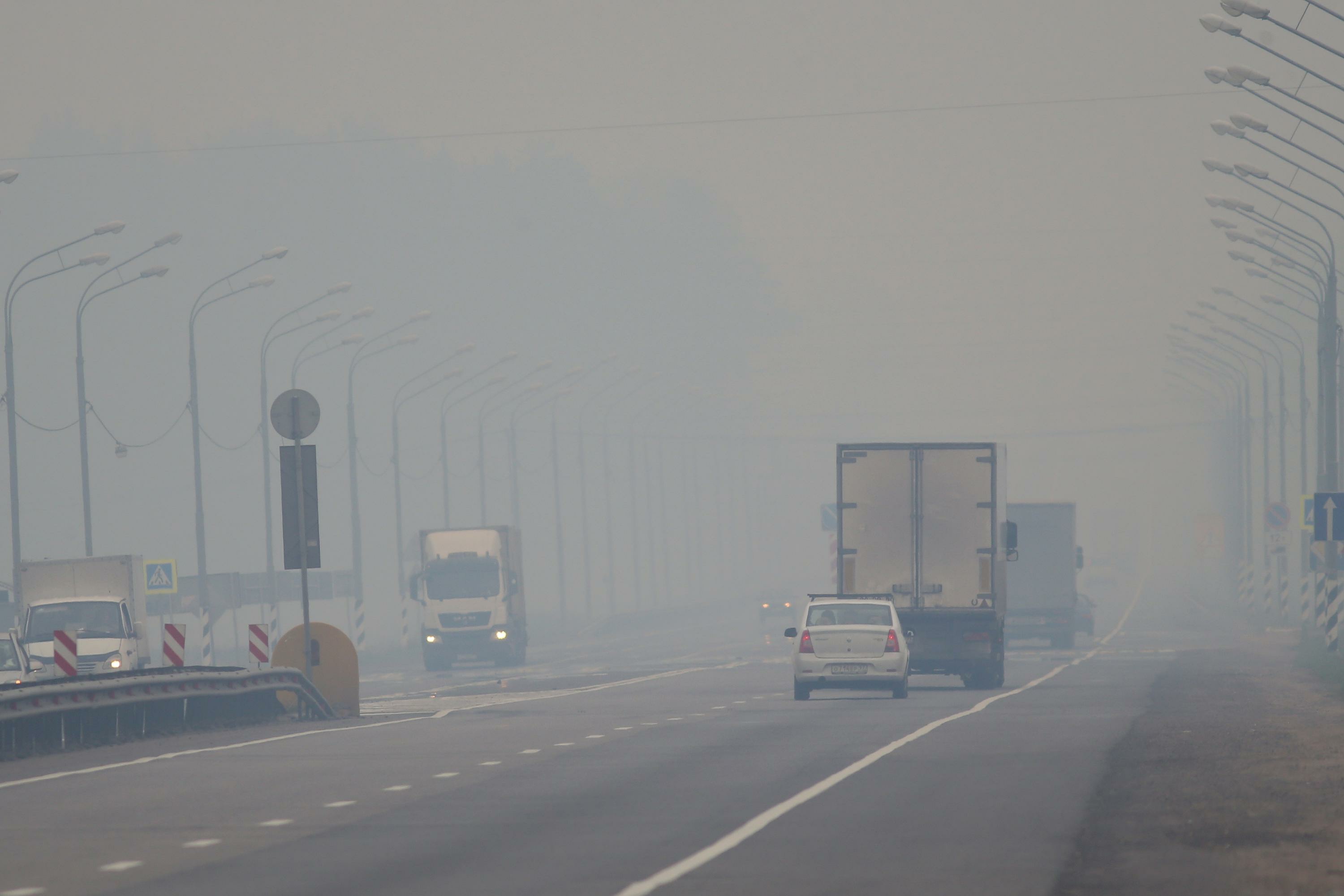 Стало известно, сколько на улицах Екатеринбурга продержится едкий смог