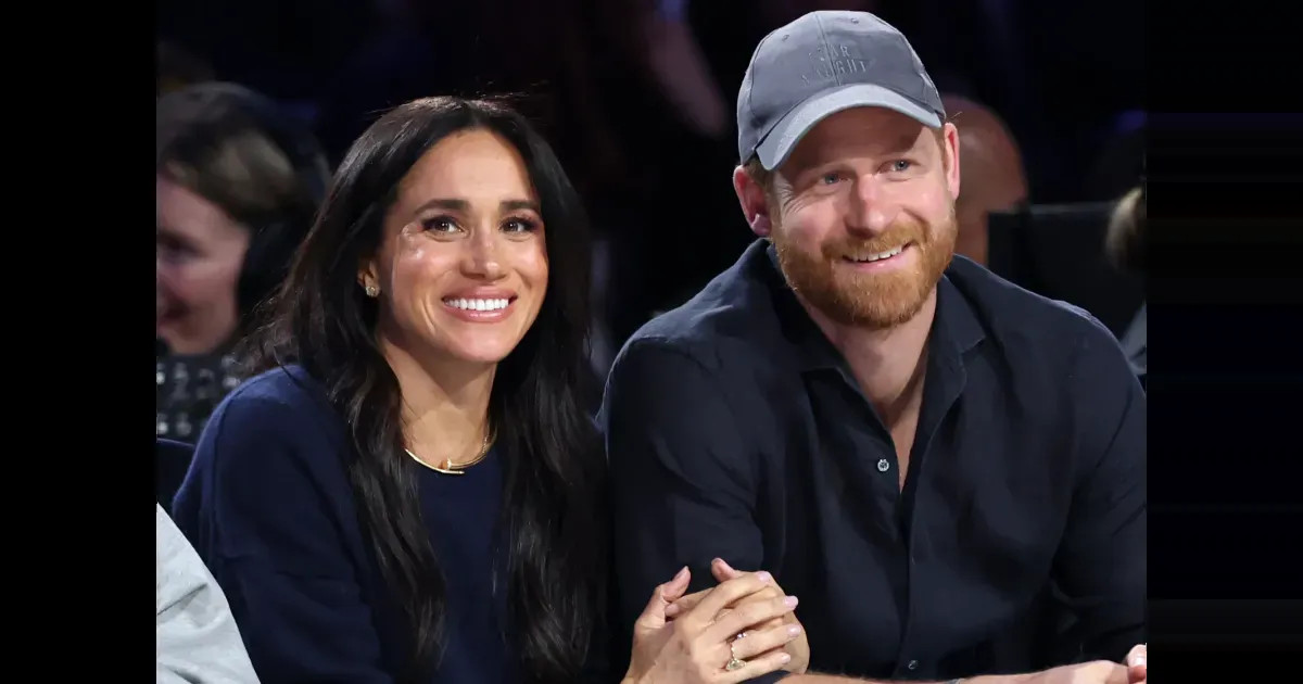 Король Карл III отказывается принимать принца Гарри и Меган Маркл