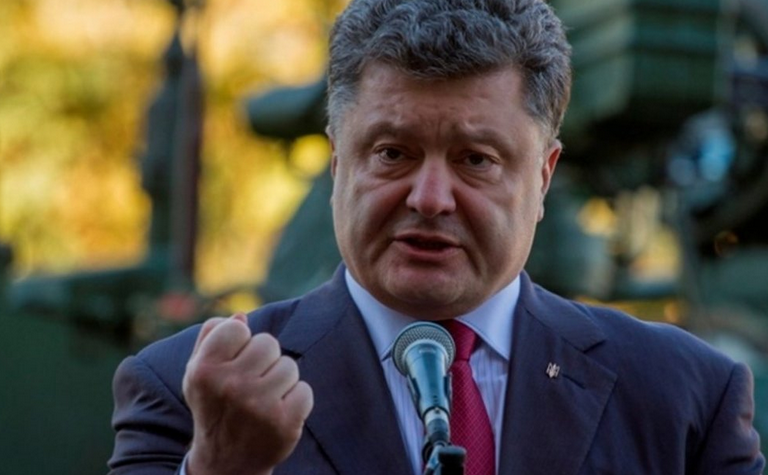 Горькое признание Порошенко: Москва нанесла по Киеву первый дипломатический удар