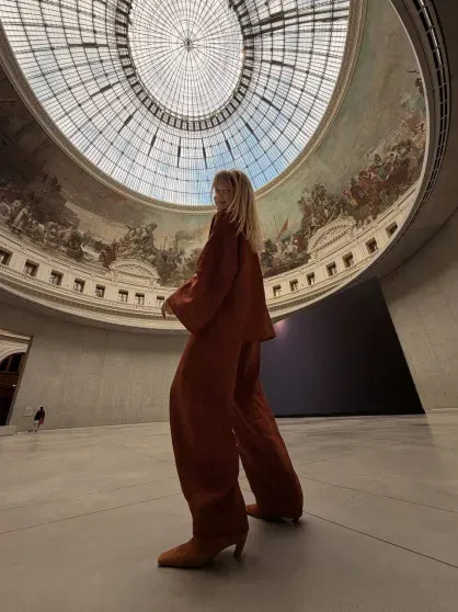 Париж, Стамбул, Афины: куда Виктория Лопырёва, Дарья Клюкина, Юлианна Караулова и другие звёзды улетели из холодной Москвы ИваковаМария, Караулова, которая, вместе, ДергилёваВалерия, КлюкинаДарья, женой, ЛопырёваВиктория, отдыхает, Париже, Ивакова, отправилась, Мария, также, сыном, Александра, несколько, Куртова, мужем, Лопырёва