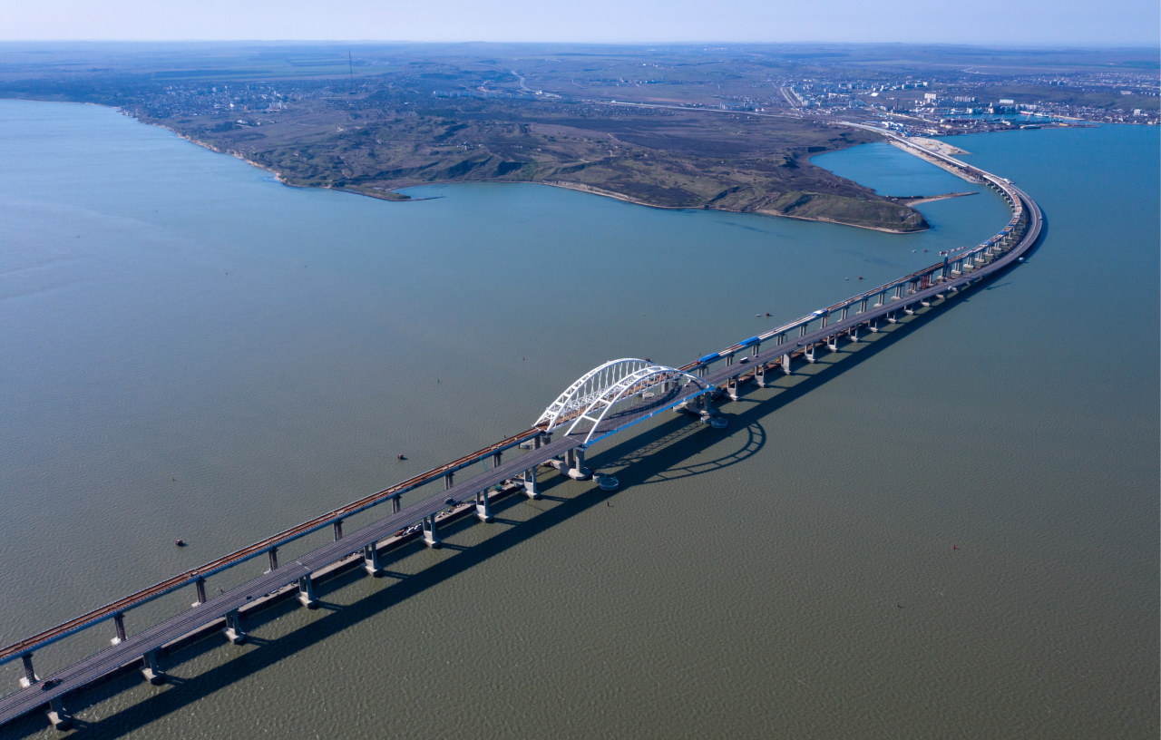 Через много-много лет Крымский мост не понадобится. Его вообще не будет!