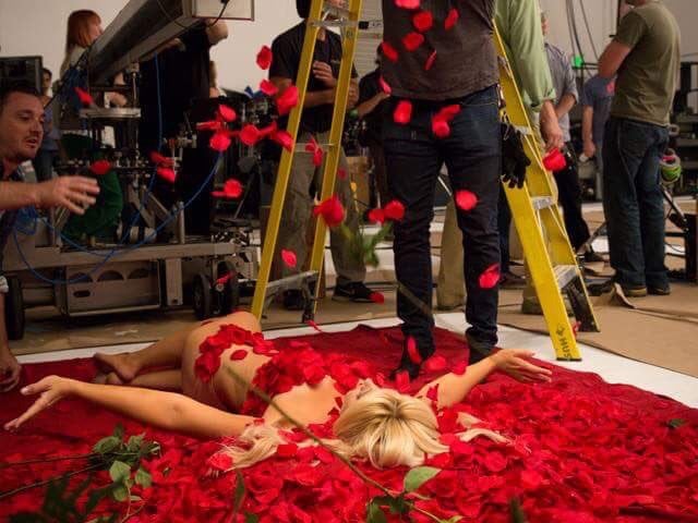 Закадровые снимки со съёмок культовых фильмов кино