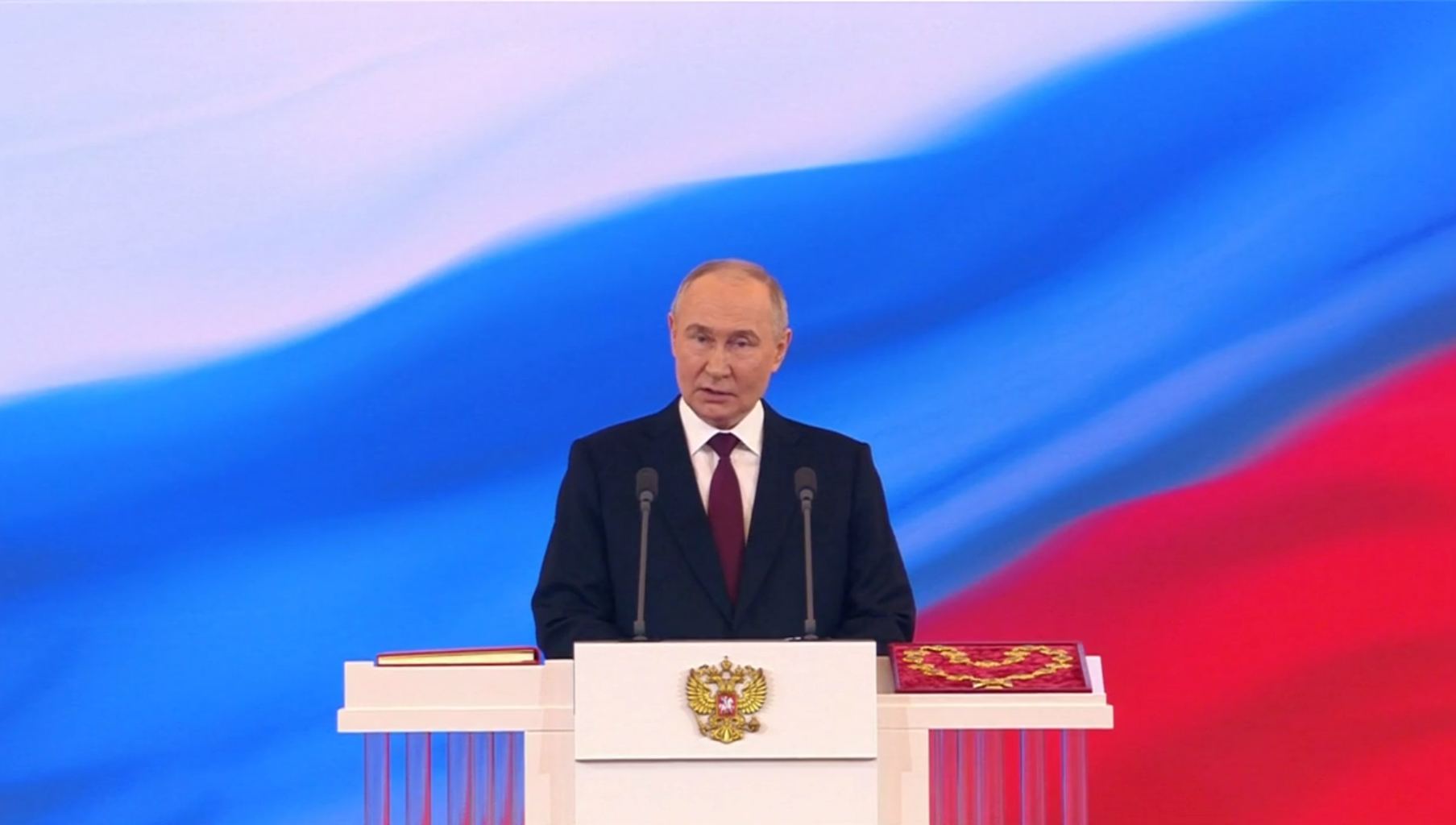 «Ответ будет зеркальным»: Путин сделал заявление на Военно-морском параде в Петербурге