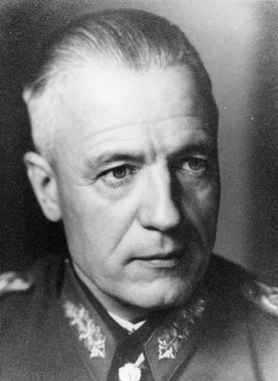 Фотография: Немецкий Власов: как генерал вермахта Вальтер фон Зейдлиц-Курцбах стал фанатом СССР №2 - BigPicture.ru