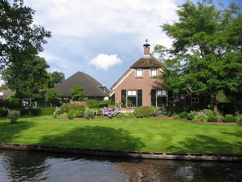 Giethoorn12 Гитхорн: деревня, где нет дорог