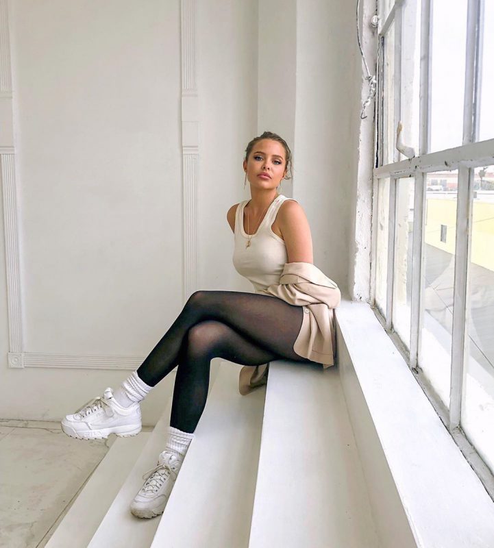 15 красавиц с невероятно длинными ногами 15 красавиц с невероятно длинными ногами