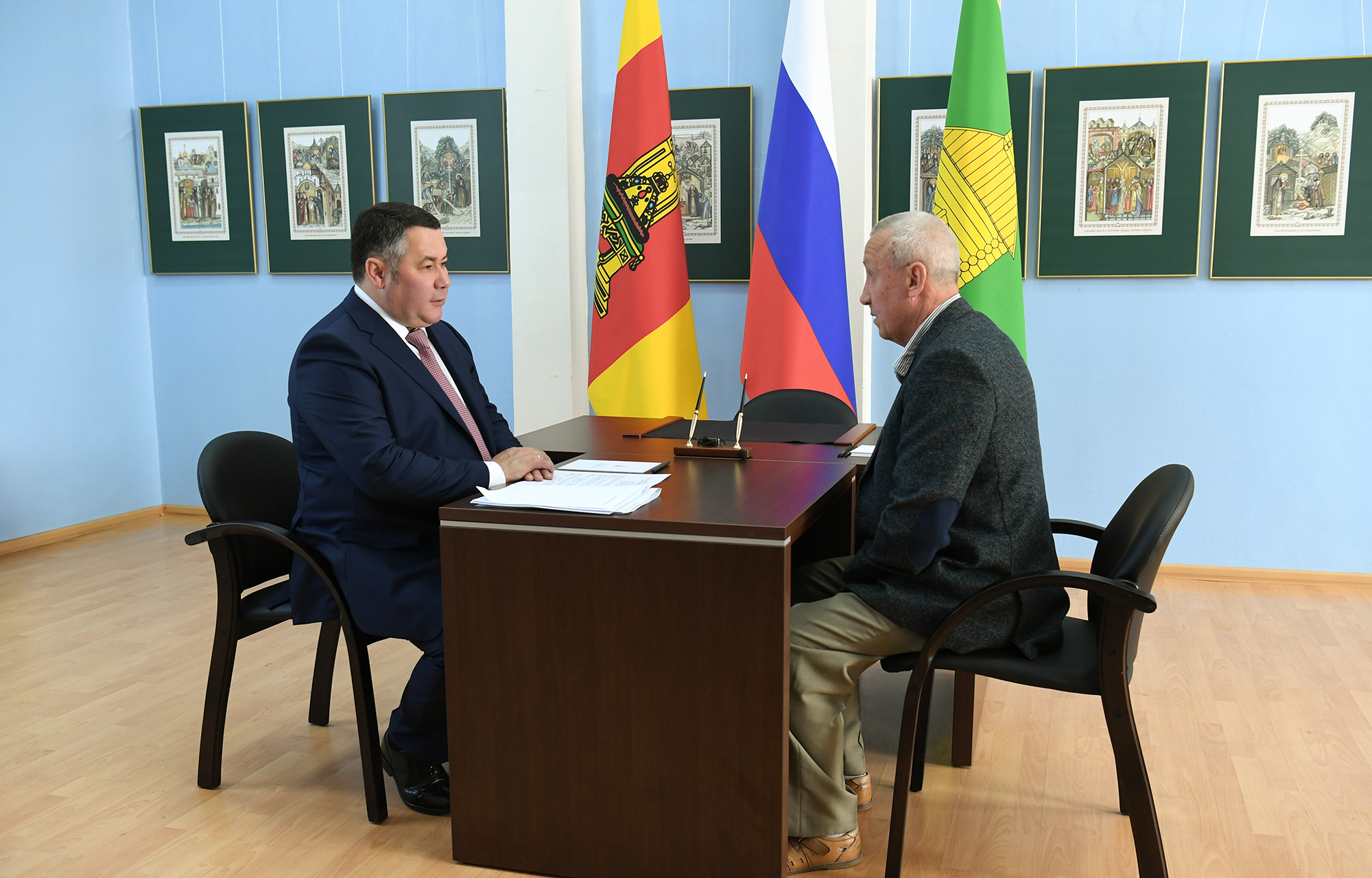 Игорь Руденя провел личный прием граждан в Калязинском округе