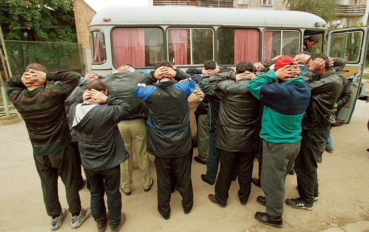 АНОНИМНЫ НЕ ТОЛЬКО АЛКОГОЛИКИ: ПАРЛАМЕНТ ЧЕЧНИ, ХАБИБ И СОБЧАК "ОТМЕНИЛИ" ЭТНИЧЕСКУЮ ПРЕСТУПНОСТЬ россия