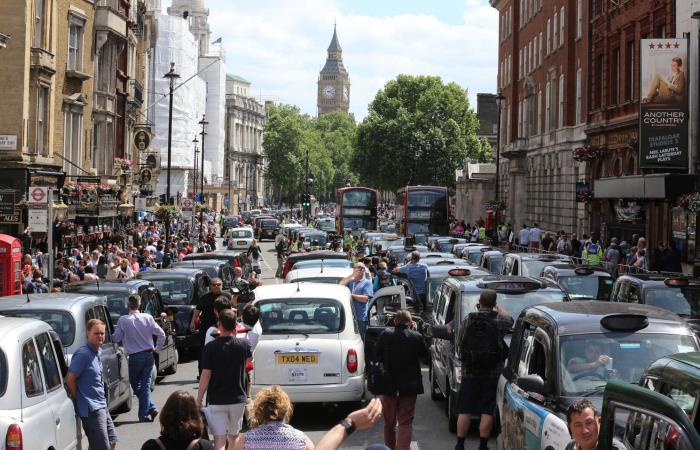 9 городов вне России с самыми большими пробками в мире