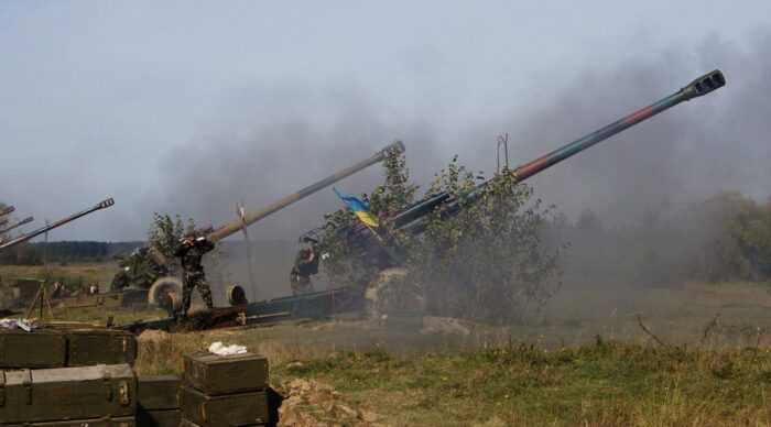 ВСУ подвергли окрестности Луганска мощному артобстрелу