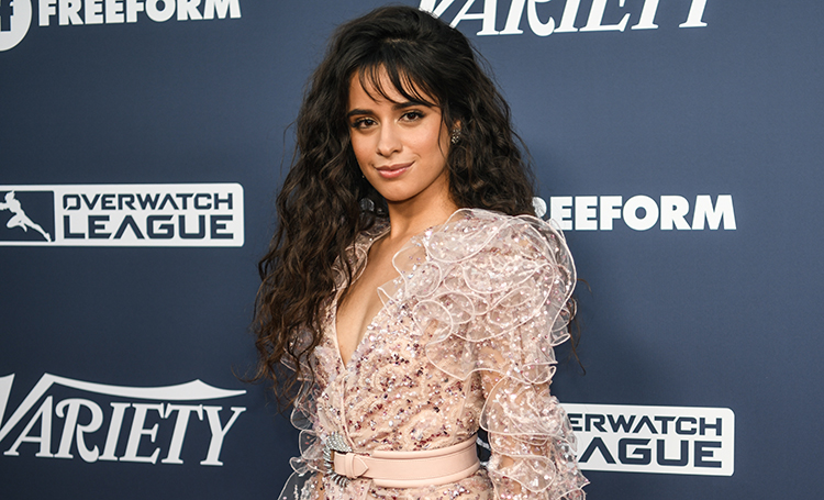 Камила Кабелло написала эссе о своем психическом расстройстве: "Я чувствовала, что внутри меня что-то болит, но я не могу это вылечить"