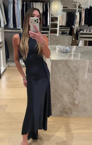 Виктория Бекхэм отпраздновала свой день рождения с семьёй на фоне конфликта со старшим сыном БекхэмВиктория, Бруклин, Дэвид, Бекхэм, Пельтц, Виктория, рождения, Бруклина, родителями, Виктории, бизнесвумен, также, соцсетях, любим, своей, Николой, слухи, конфликте, старшего, Бруклином