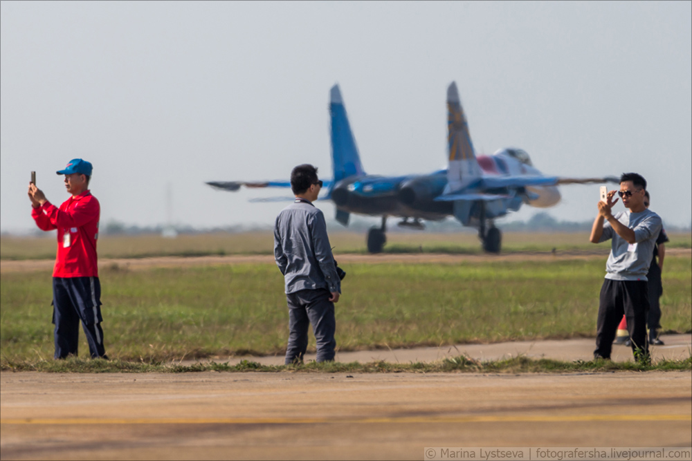 Русские витязи и Стрижи на China Airshow 2016