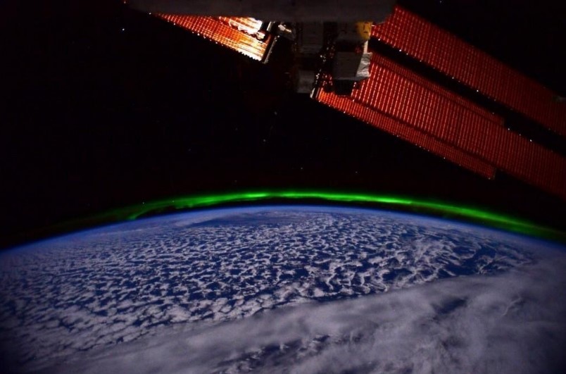 Россия проконтролирует Арктику из космоса