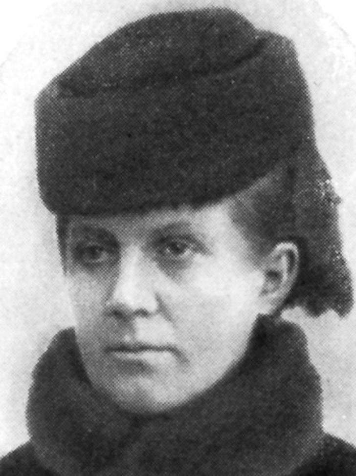 История Анны Достоевской, которая сделала своего мужа самым известным русским писателем