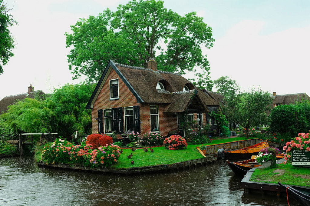 Гитхорн - деревня без дорог, Нидерланды Гитхорн - деревня без дорог, Нидерланды Европа