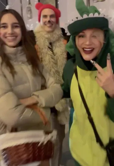 Кристина Орбакайте с мужем и дочерью