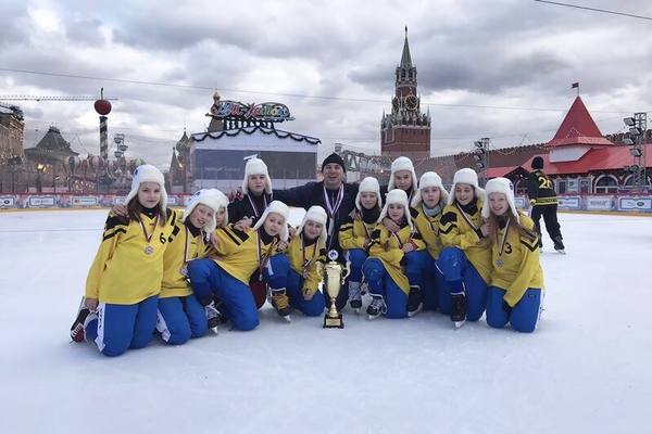 Юные хоккеисты Заполярья везут из Москвы «серебро»