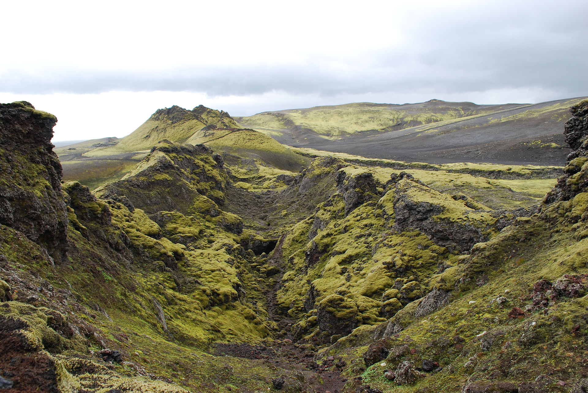 Móðuharðindin — Рагнарёк, который чуть не уничтожил Исландию в XVIII веке после, время, тысяч, извержения, голода, Исландии, которые, удушья, погибло, перестали, танцевать, стало, несколько, невероятно, спустя, Северном, солнце, полушарии, Европу, километров