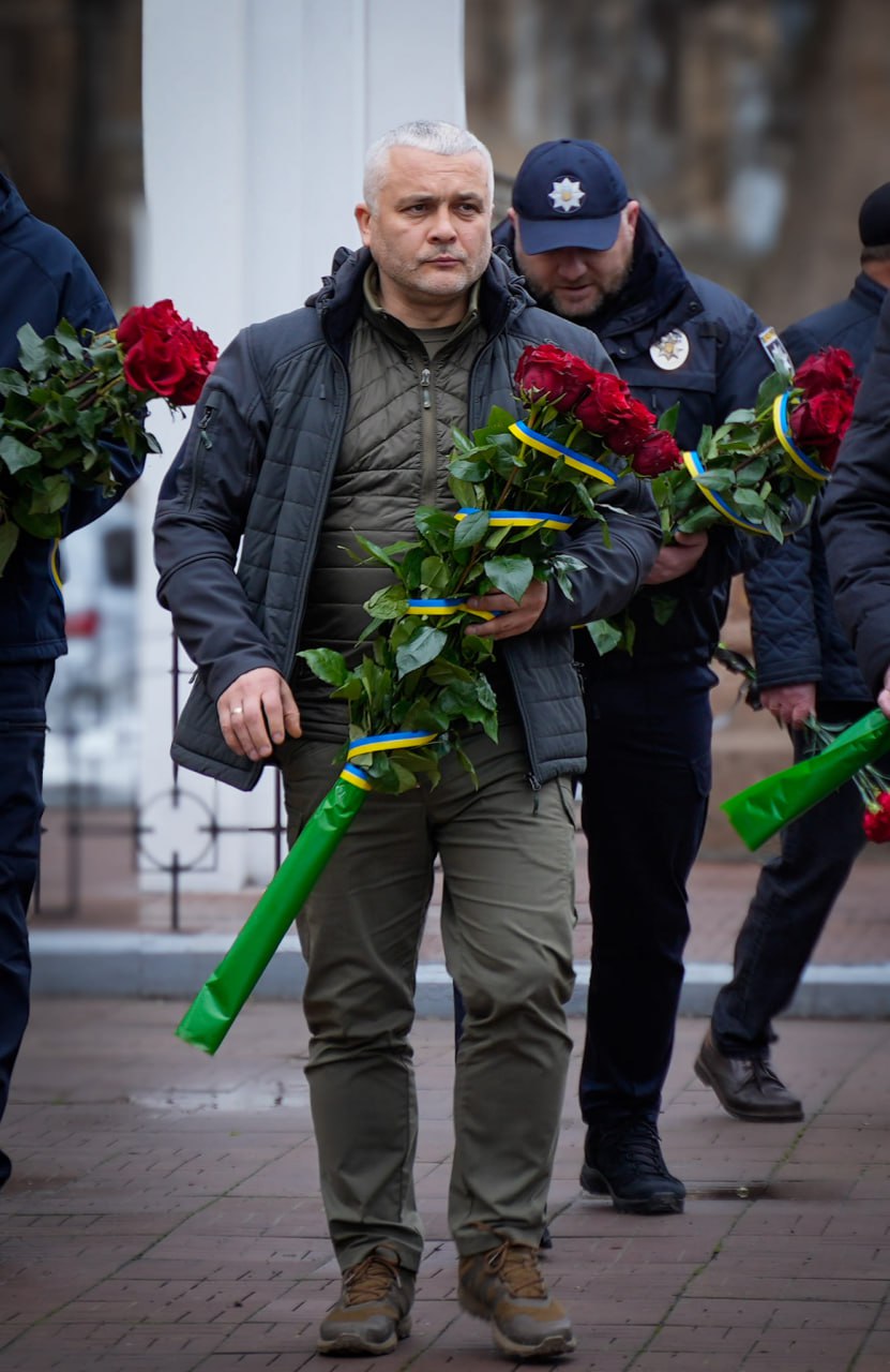 Сладкий стол из кизяков: Гауляйтер Одессы призвал детей отказаться от конфет украина