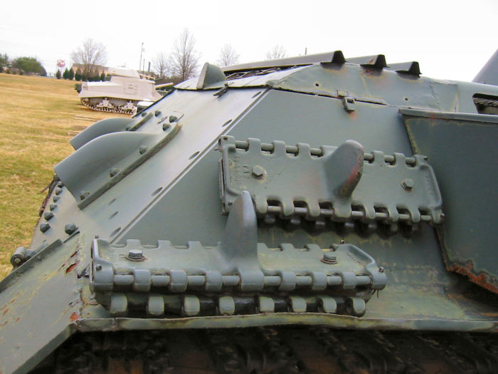 Зачем на танки навешивают бревно и «сундук Роммеля» военная техника