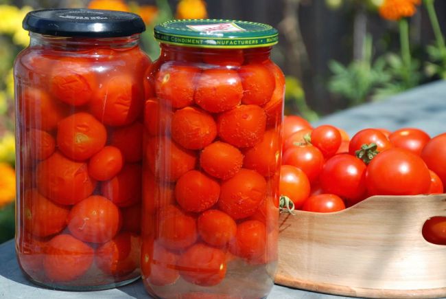 По вкусу эти помидоры напоминают обычный томатный сок
