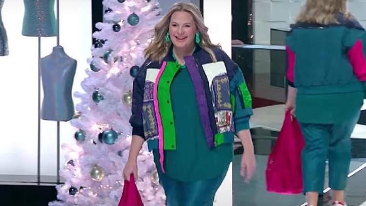 Хромченко объяснила, как бомбер может сделать фигуру стройнее Хромченко объяснила, как бомбер может сделать фигуру стройнее Общество