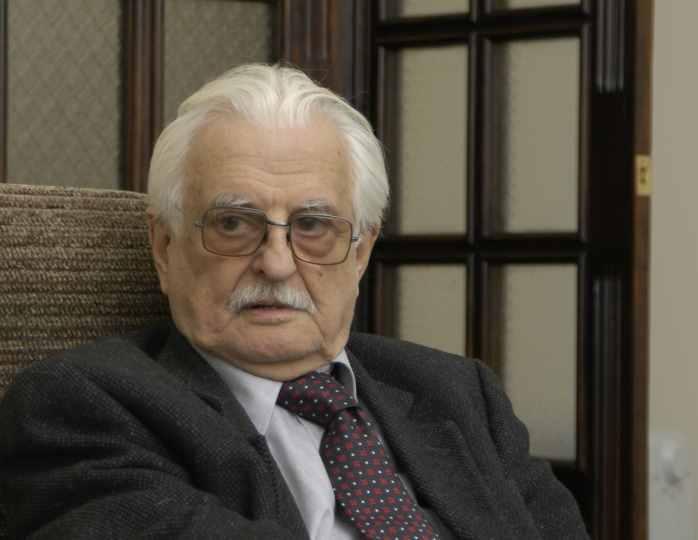 Умер знаменитый режиссер Марлен Хуциев