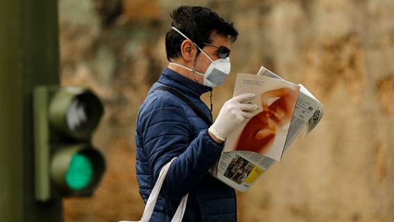 Летние каникулы британцев находятся под угрозой из-за осторожного подхода правительства к снятию карантинных ограничений