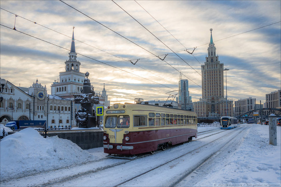 В Москве появился трамвай прошлого века — МТВ-82