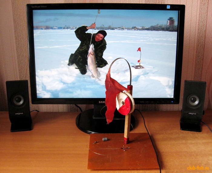 Зимние жерлицы с флажком.