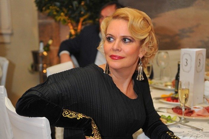 Отечественные знаменитости, которые в одиночку столкнулись с преступниками Отечественные знаменитости, которые в одиночку столкнулись с преступниками