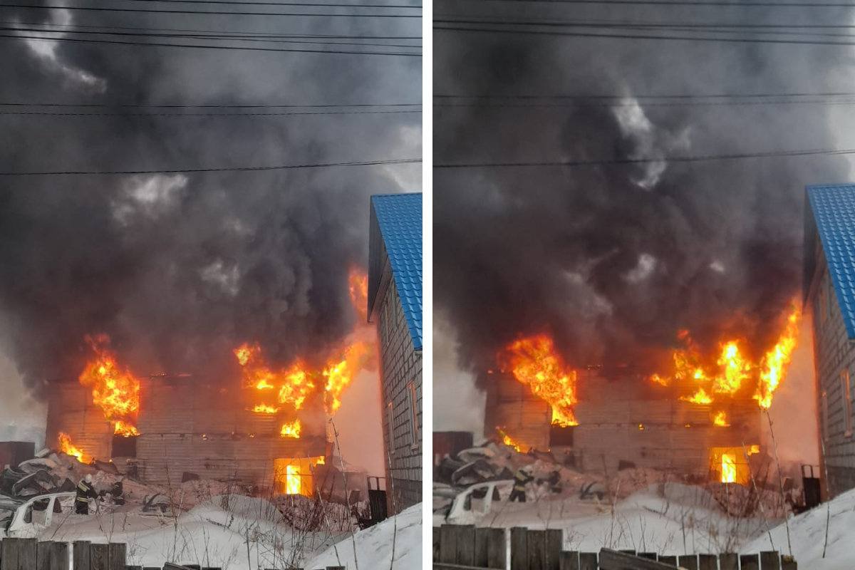 Пожар на кропоткина. Пожар в Калининском районе Новосибирска сейчас. Горящее здание. Пожар в здании. Дом горит.