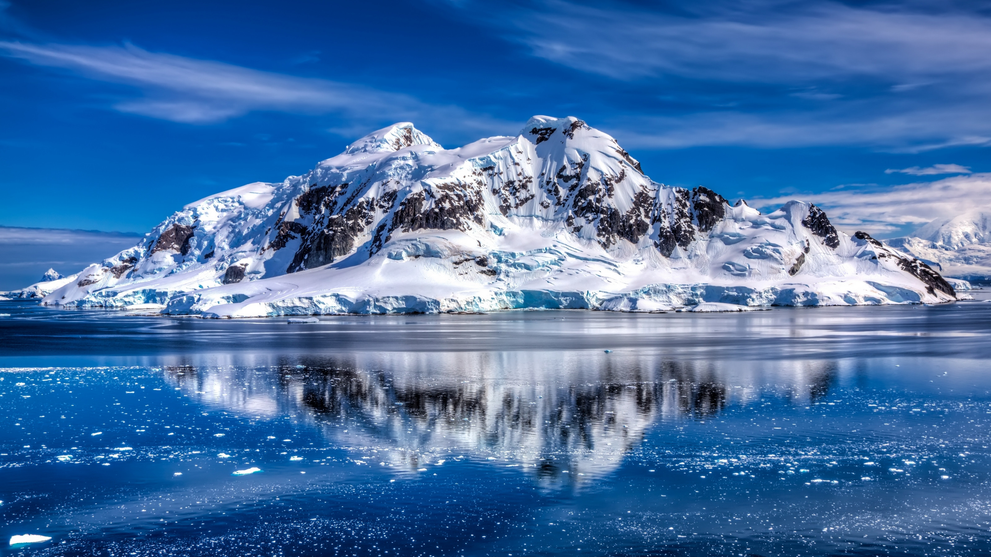 Что находится подо льдами Антарктиды