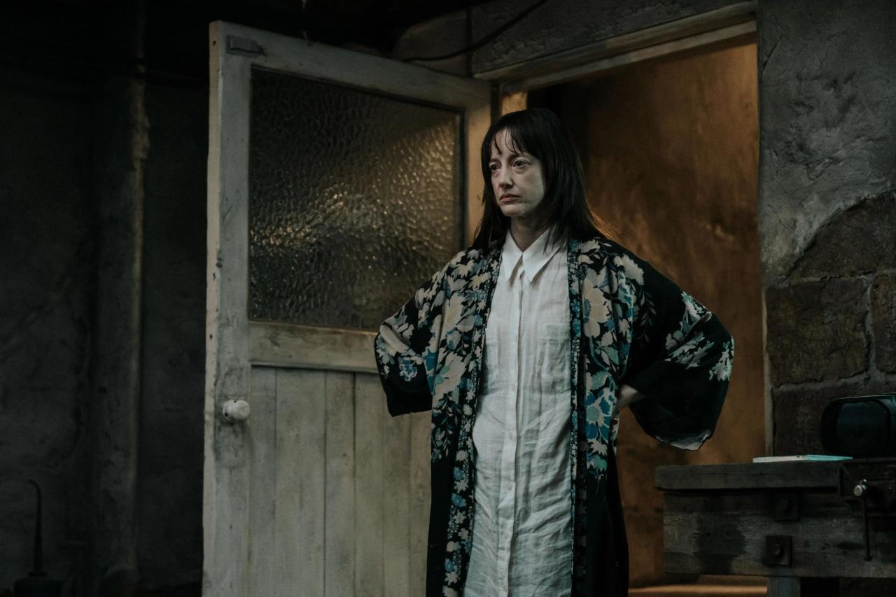 Удушающая забота вместо любви: 3 причины посмотреть психологический хоррор «На цепи» — мнение редактора Parents.ru Томми, Криса, место, ребенок, жизнь, просто, также, живет, время, цепи», оказался, будет, другими, самое, отношениях, молчит, делает, хочет, точно, родители