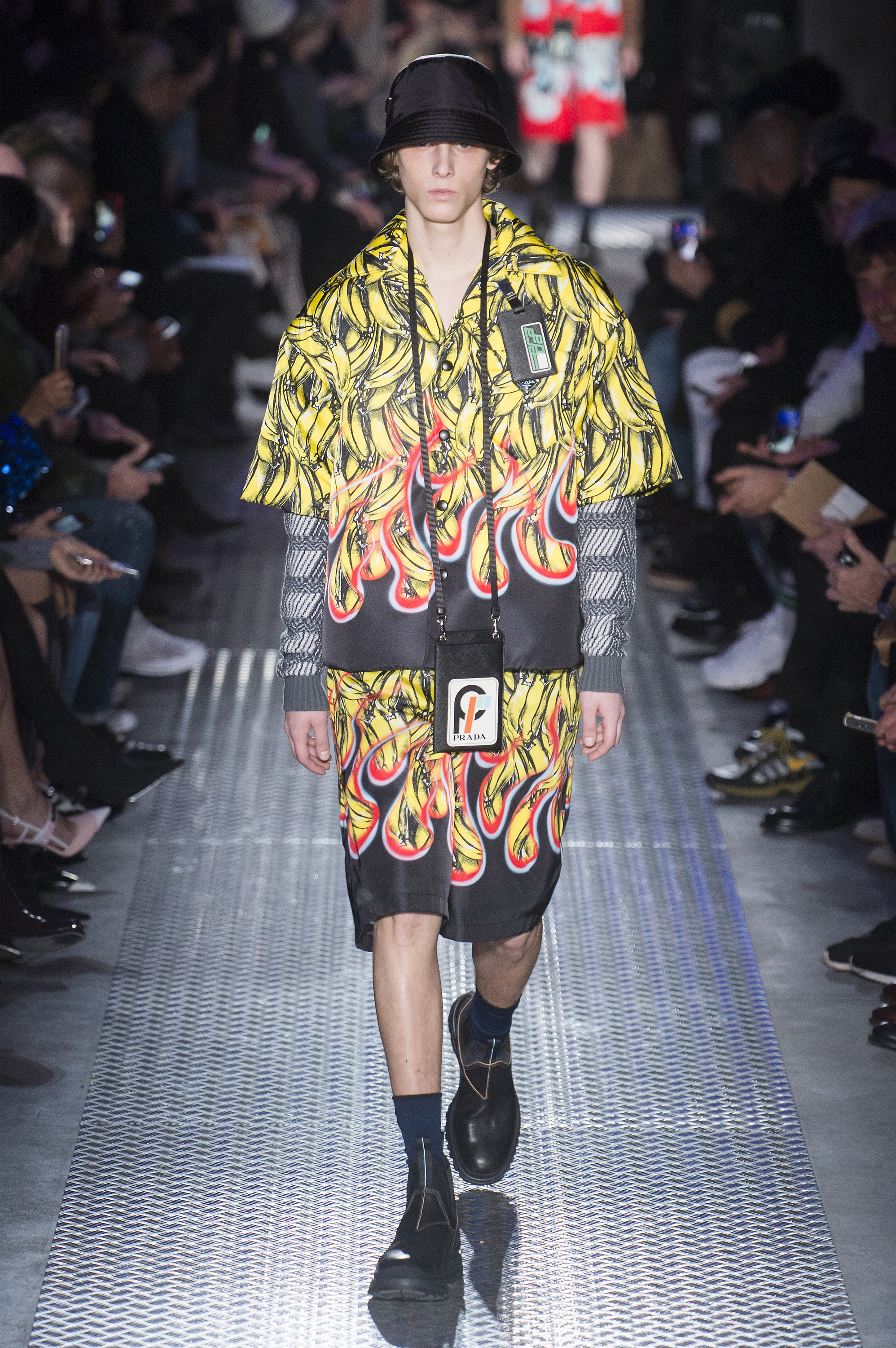 Prada осень-зима 2018