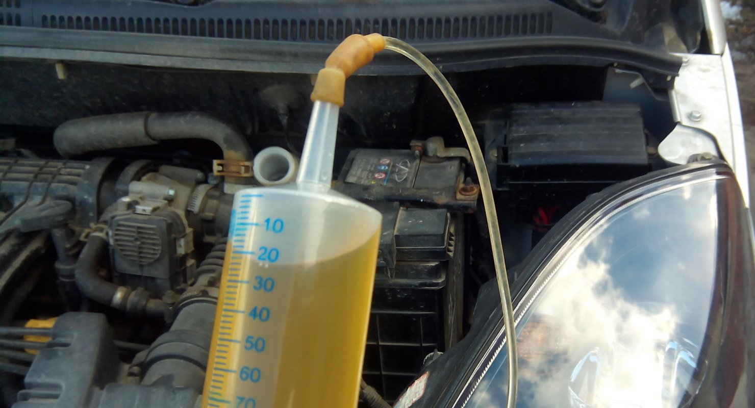 Тормозная жидкость в автомобиле — назначение, виды, замена